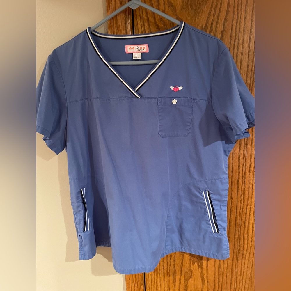 Koi scrub top